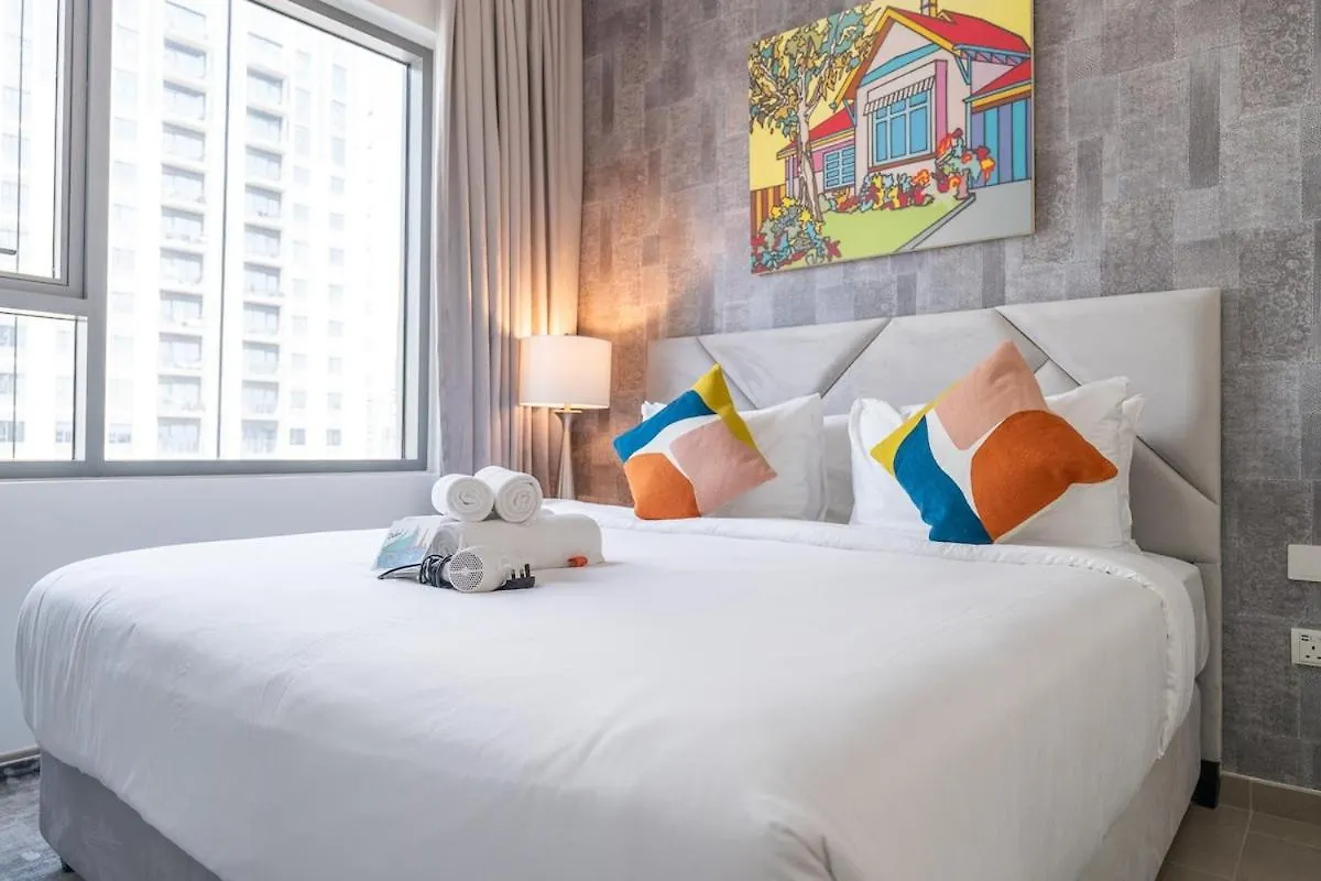 Chic 1Br Flat Stunning Views In Dubai Hills Apartment United Arab Emirates